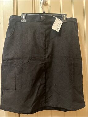 LA Relaxed- Black Cargo, Corduroy, Two Pocket Skirt